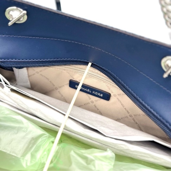 Michael Kors Large Jet Set Large Signature Logo Shoulder
Bag Admiral Navy Blue - Picture 12 of 13